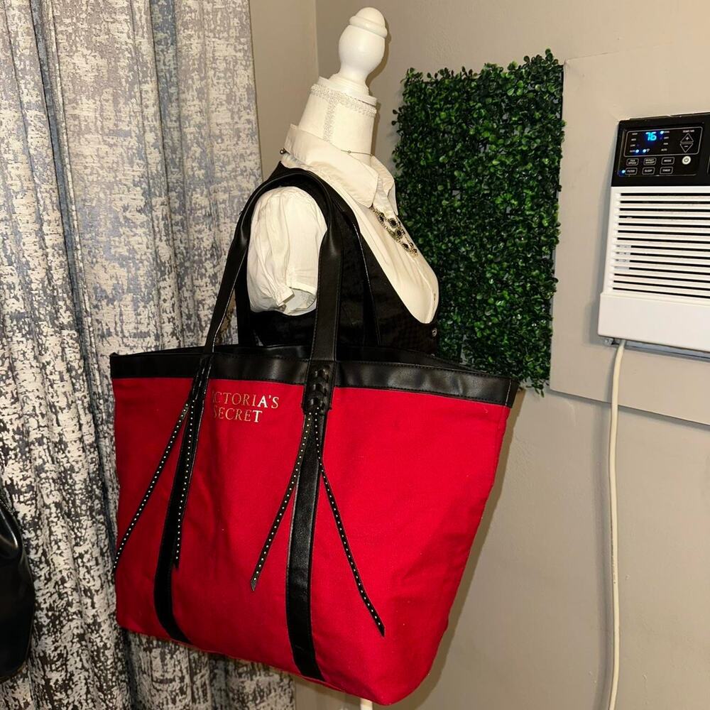 Victorias secret red tote bag